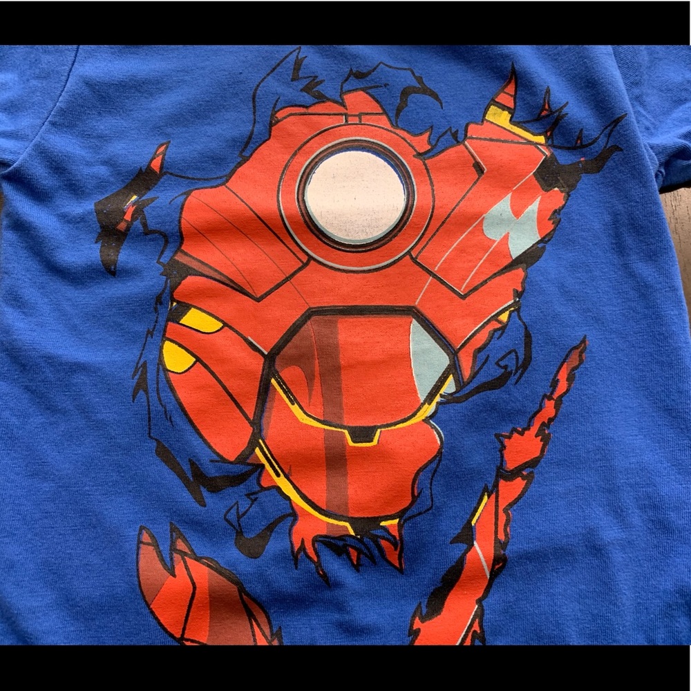 Iron Man Short Sleeve Onesie Size 3M - Picture 8 of 8